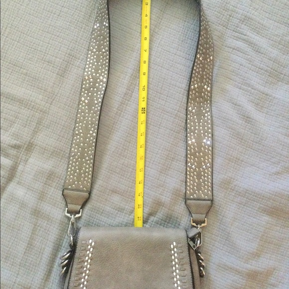 Urban Expressions Crossbody Bag - Picture 2 of 4